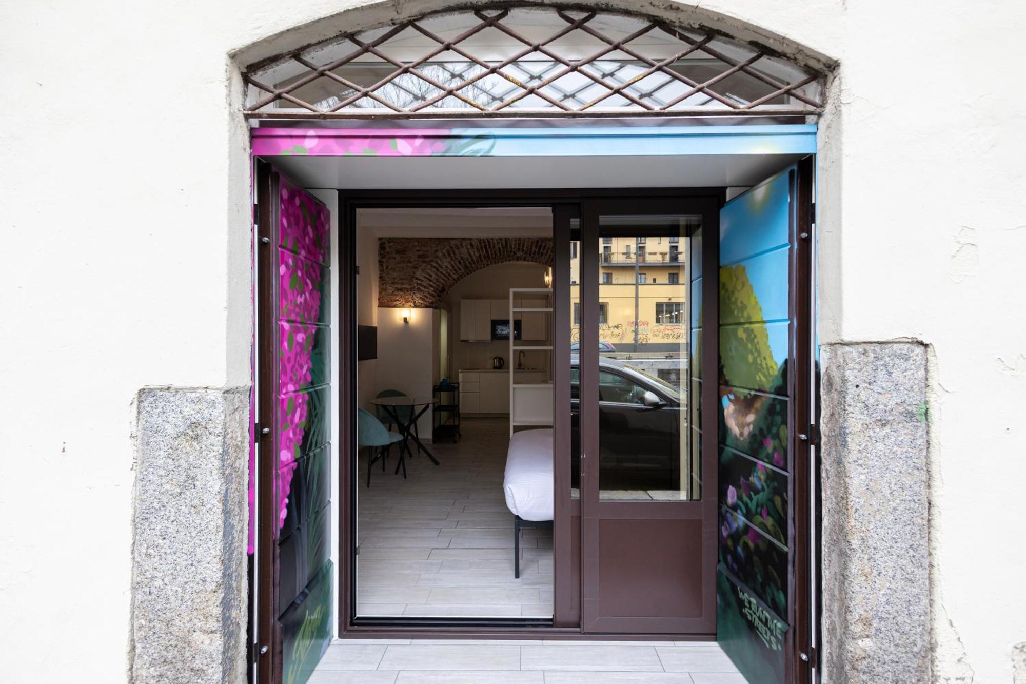 Apartment Flora 57 - Splendido Loft Nel Cuore Dei Navigli Mailand